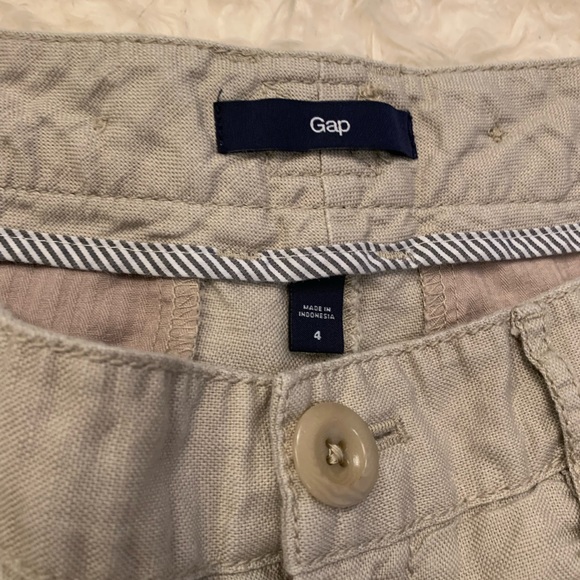 Gap shorts- linen/cotton blend -size 4 - Picture 6 of 8